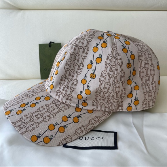 NWT Gucci Eschatology Apple-print Canvas Baseball Cap Mens Beige SZ M Multi - Picture 1 of 9